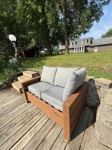 $482,500 | 131 Fern Road, Thief River Falls, MN 56701