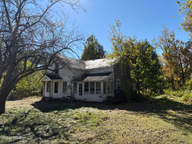 $74,900 | 10329 Highway 40, Granville, NY 12832