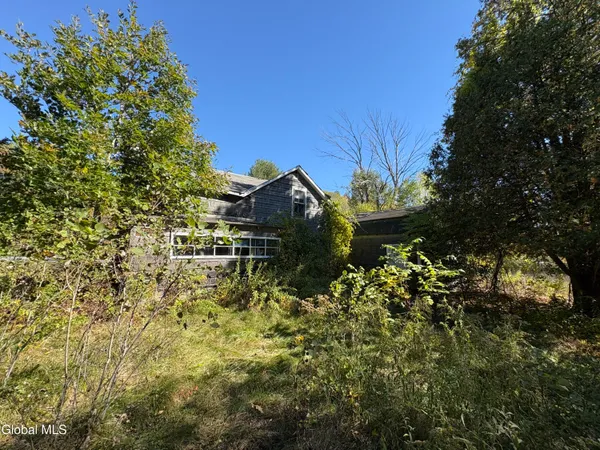 $59,900 | 10329 Highway 40, Granville, NY 12832