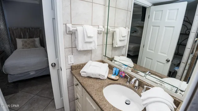 $489,000 | 7205 Thomas Drive, Unit E905, Panama City Beach, FL 32408