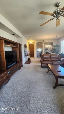 $2,000 | 14815 North Fountain Hills Boulevard, Unit 107, Fountain Hills, AZ 85268