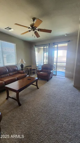 $2,000 | 14815 North Fountain Hills Boulevard, Unit 107, Fountain Hills, AZ 85268