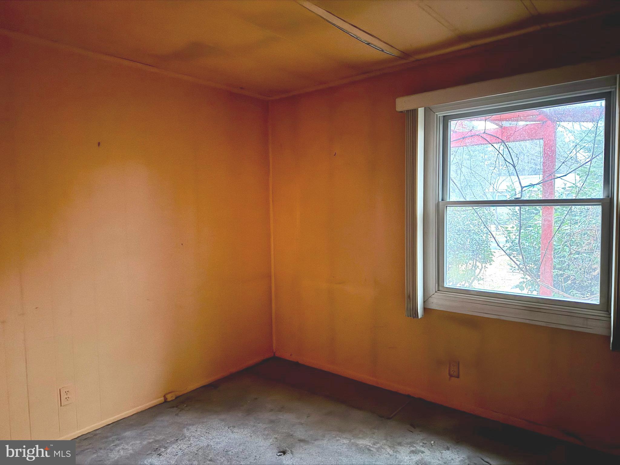 112 Strawberry Way Rehoboth Beach, DE 19971 - Photo 8 of 14 a small space with a window