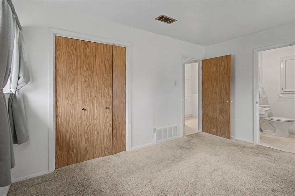 42 Page Street Hurst, TX 76053 - Photo 20 of 33