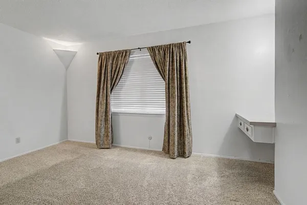 $300,000 | 42 Page Street, Hurst, TX 76053