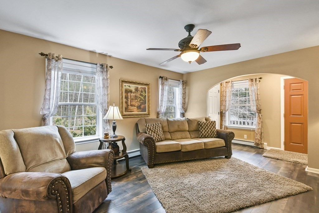 28 Warwick Road Orange, MA 01364 - Photo 8 of 42