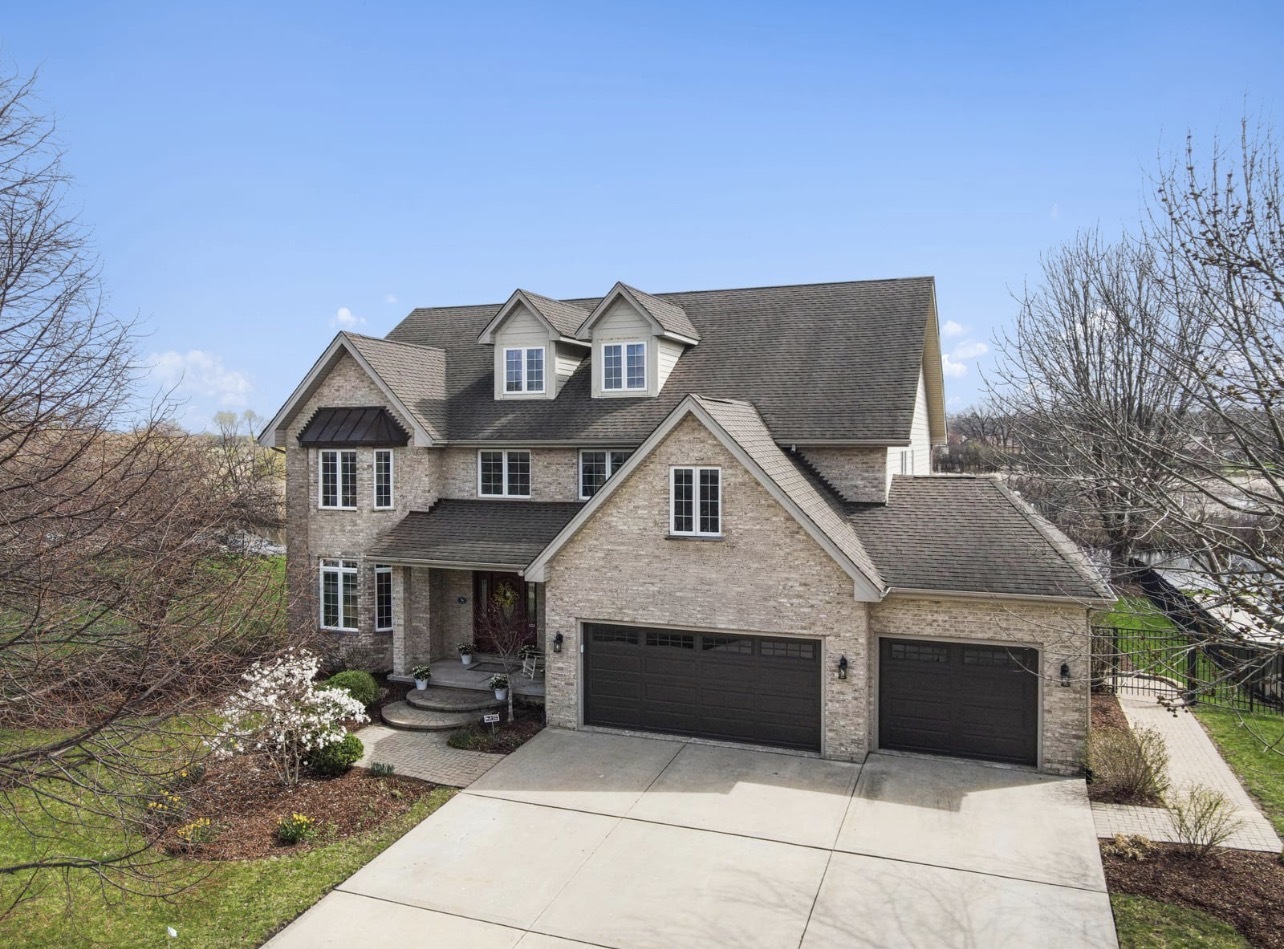 608 Rookery Lane Joliet, IL 60431 - Photo 1 of 38 Gallery Image 1