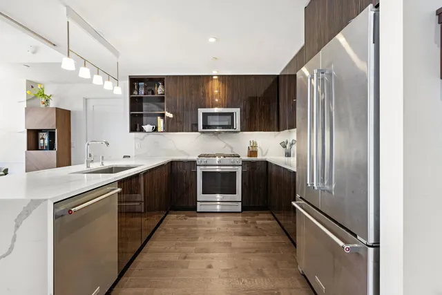 $1,398,000 | 800 Ave At Port Imperial, Unit 403, Weehawken, NJ 07086