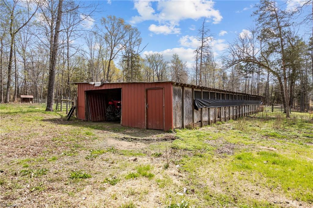 6955 Garrett Store Road Liberty, NC 27298 - Photo 31 of 42