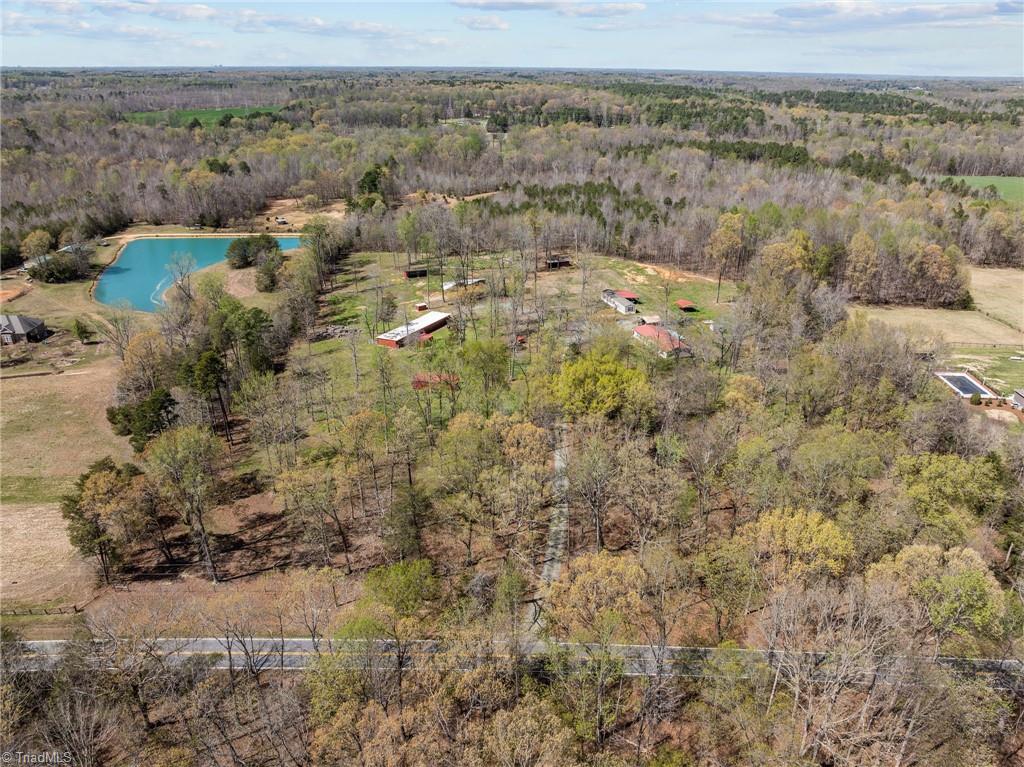 6955 Garrett Store Road Liberty, NC 27298 - Photo 38 of 42