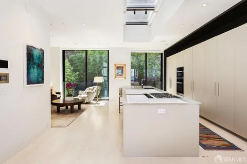 $19,900,000 | 2833 Vallejo Street, San Francisco, CA 94123