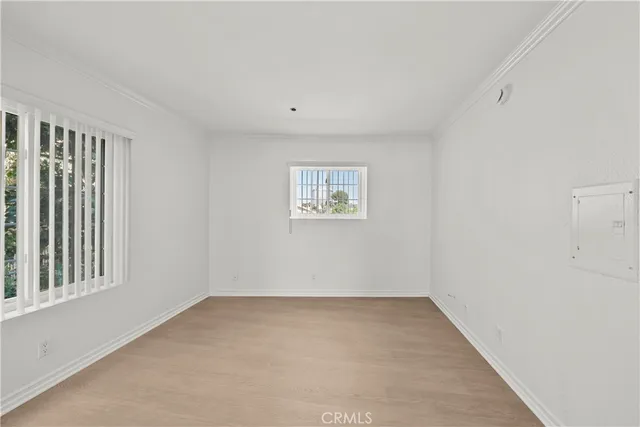 $530,000 | 4401 Sepulveda Boulevard, Unit 107, Sherman Oaks, CA 91403