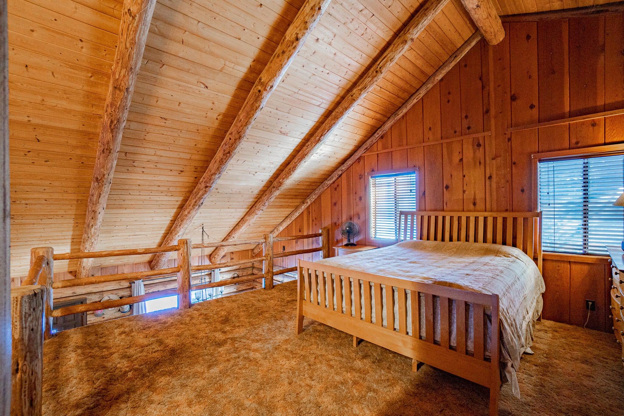 832 Ulrich Road Prospect, OR 97536 - Photo 15 of 28 Bedroom 2 (loft)