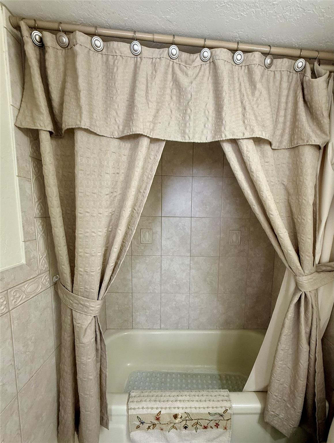 101 Briny Avenue, Unit 2604 Pompano Beach, FL 33062 - Photo 13 of 31 Photo 13