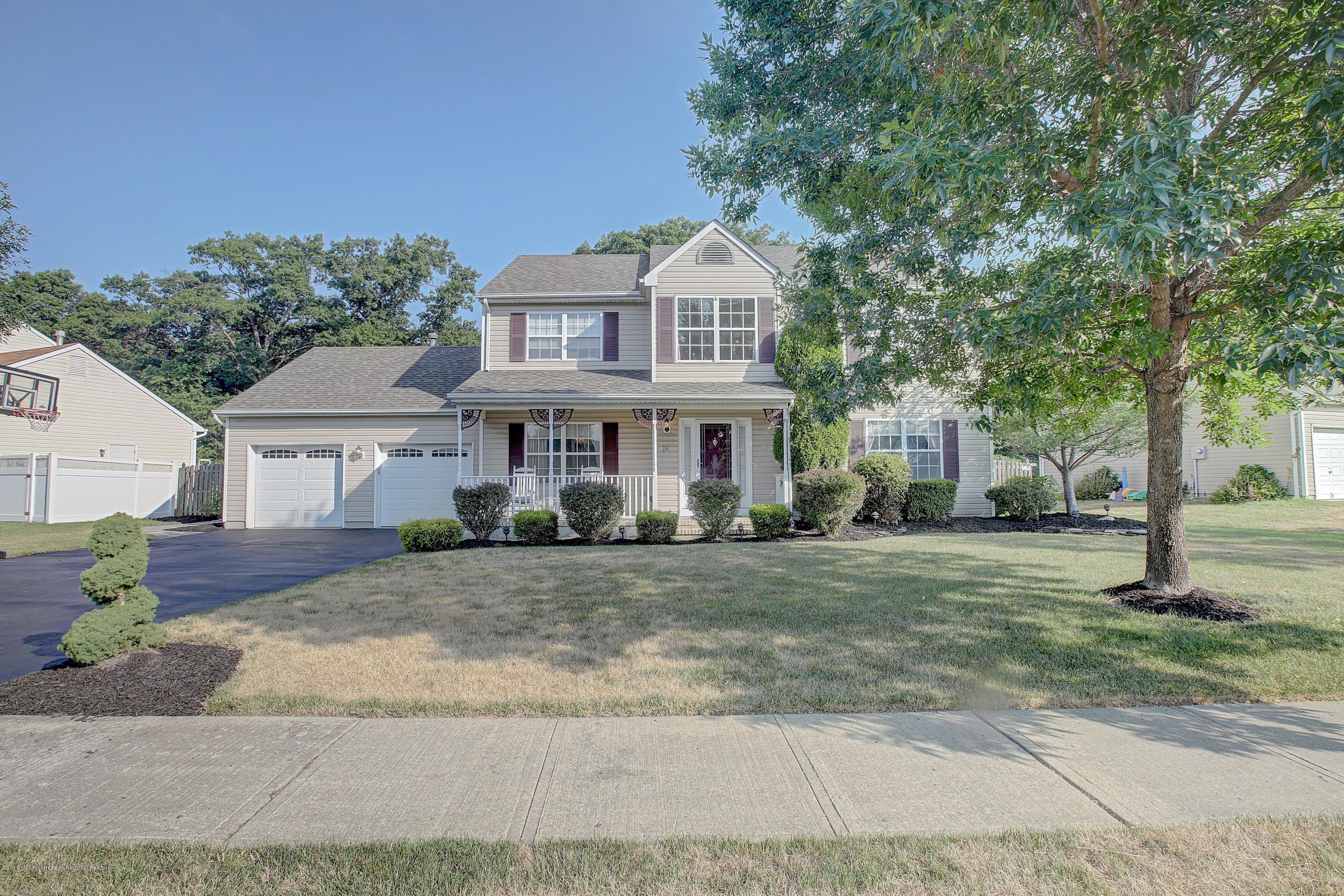 24 Bryce Canyon Road Howell, NJ 07731 - Photo 1 of 32 001_50210137
