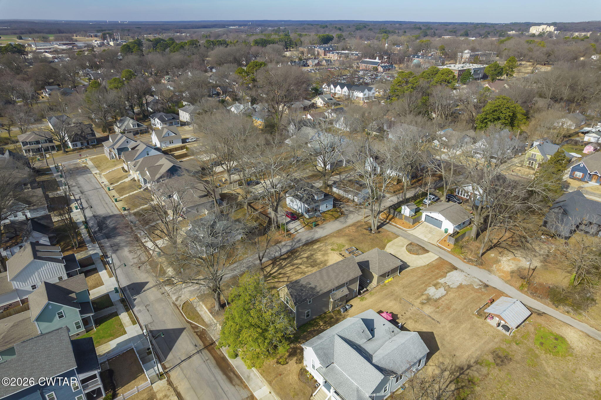 223 Morgan Street Jackson, TN 38301 - Photo 33 of 39 an aerial view of houses with yard
