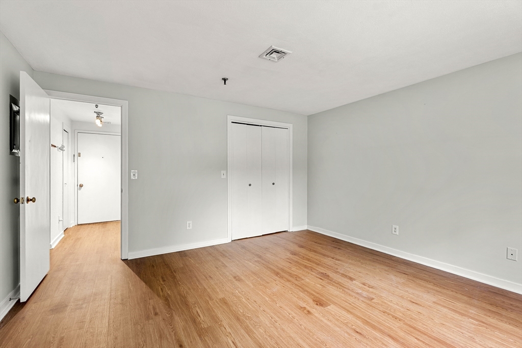 132 West Meadow Road, Unit 9 Haverhill, MA 01832 - Photo 16 of 27 Gallery Image 16