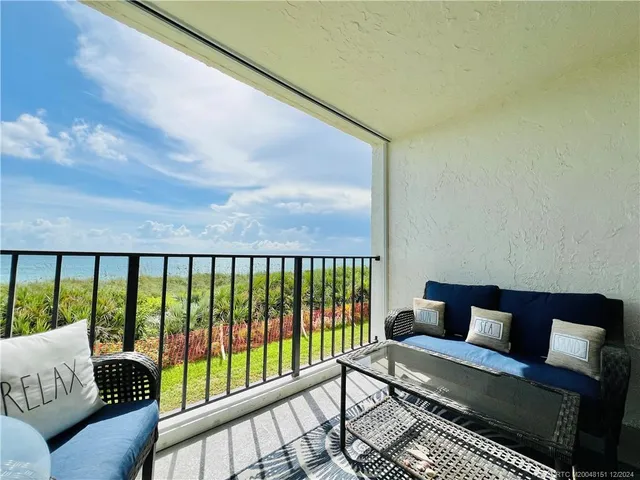 $5,600 | 9400 South Ocean Drive, Unit 202, Jensen Beach, FL 34957