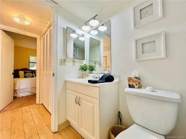 $5,600 | 9400 South Ocean Drive, Unit 202, Jensen Beach, FL 34957