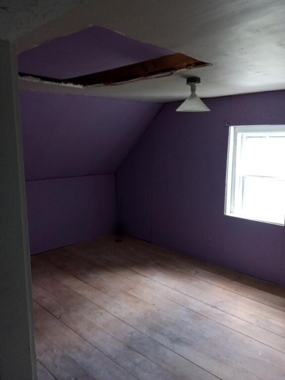 855 County Road Lubec, ME 04652 - Photo 27 of 40 28-Masterbedroom IV