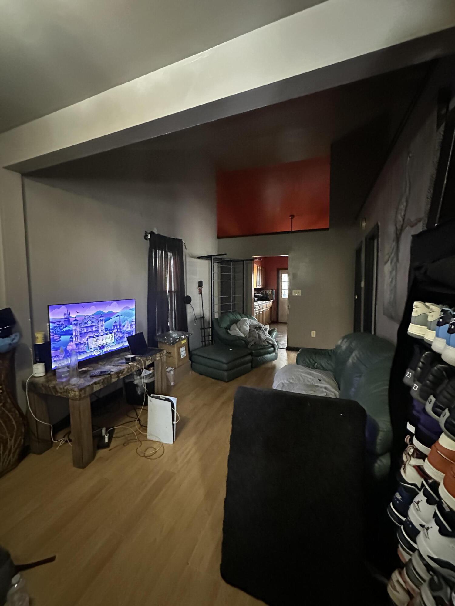 4338 Torrence Avenue Hammond, IN 46327 - Photo 5 of 30 1500x2000