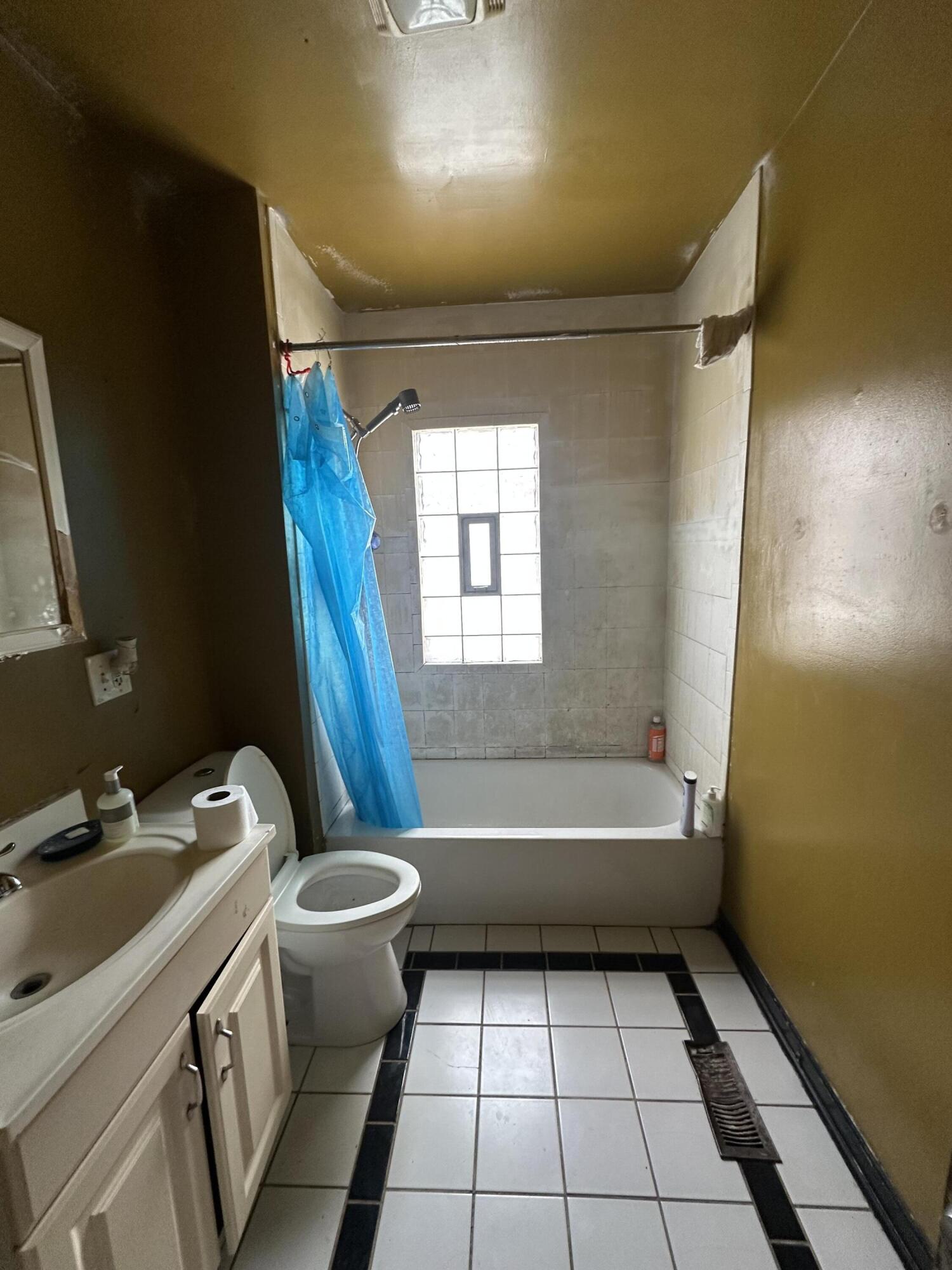 4338 Torrence Avenue Hammond, IN 46327 - Photo 8 of 30 1500x2000