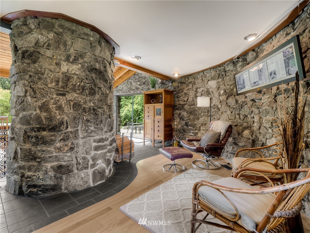 240 Reuben Johnson Road Port Ludlow, WA 98365 - Photo 11 of 35 Gallery Image 11