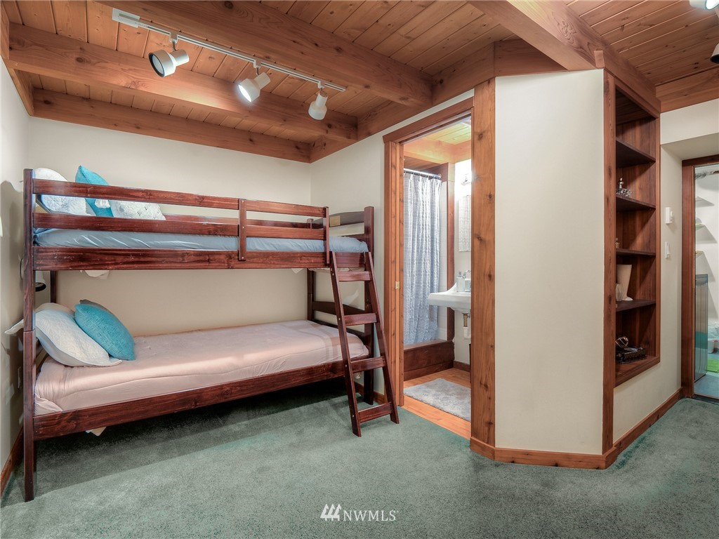 240 Reuben Johnson Road Port Ludlow, WA 98365 - Photo 19 of 35 Gallery Image 19
