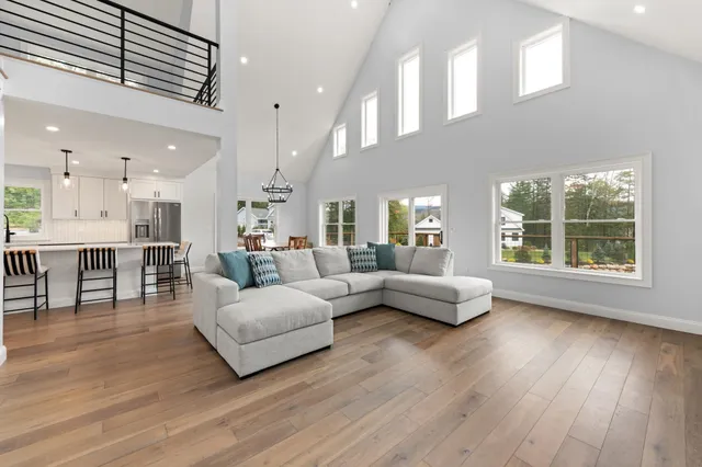 $899,000 | 26 Jack's Run, Thornton, NH 03285