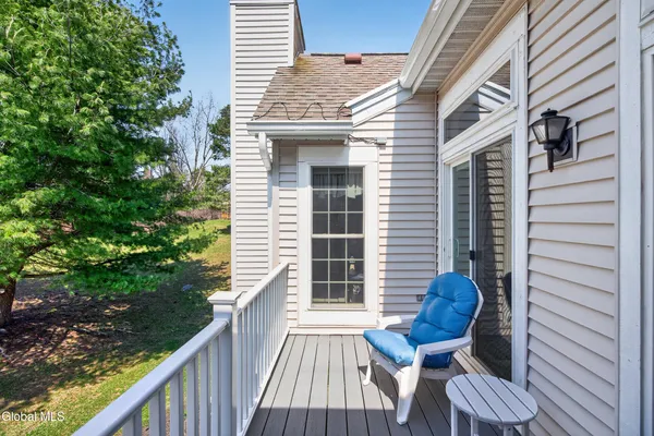 $249,900 | 321 Diamond Rock Circle, Troy, NY 12182