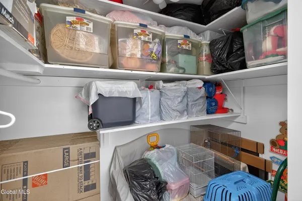 $249,900 | 321 Diamond Rock Circle, Troy, NY 12182