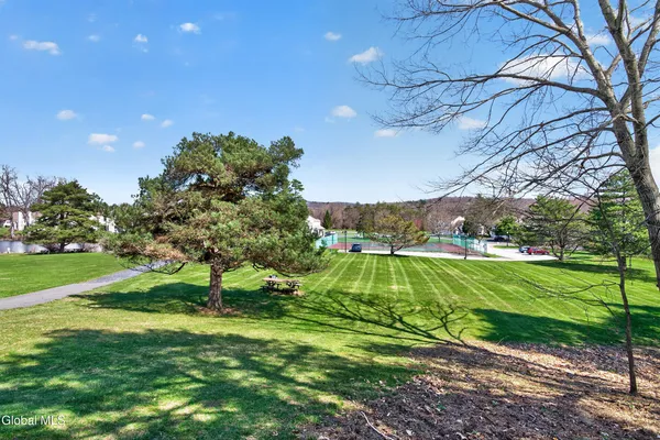 $249,900 | 321 Diamond Rock Circle, Troy, NY 12182