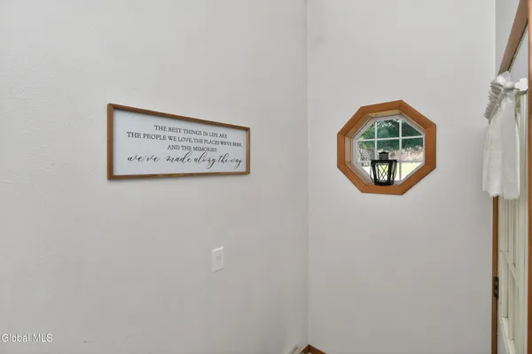 $249,900 | 321 Diamond Rock Circle, Troy, NY 12182