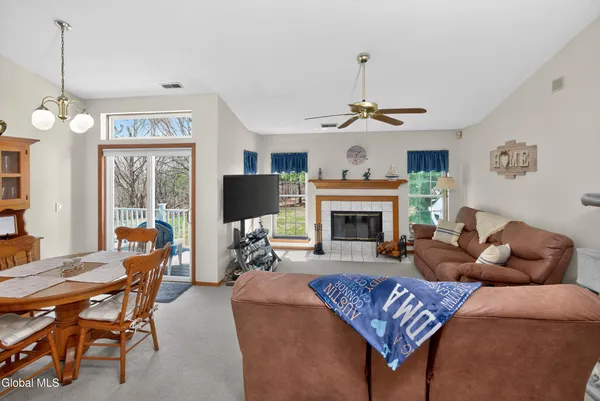 $249,900 | 321 Diamond Rock Circle, Troy, NY 12182