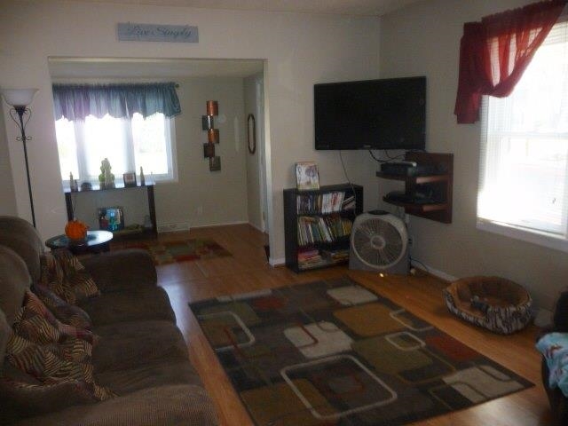 210 West A Street Alpha, IL 61413 - Photo 6 of 24 Gallery Image 6