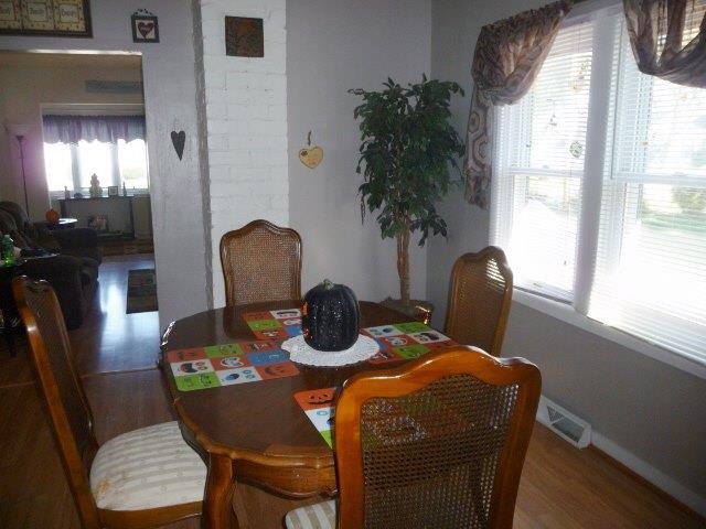 210 West A Street Alpha, IL 61413 - Photo 7 of 24 Gallery Image 7