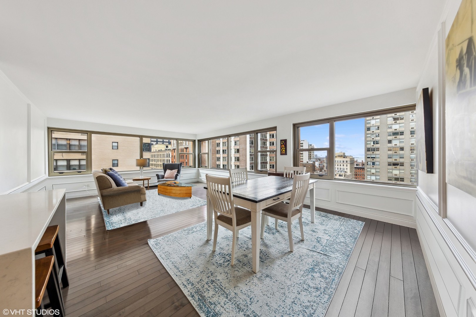 247 East Chestnut Street, Unit 1802 Chicago, IL 60611 - Photo 5 of 23