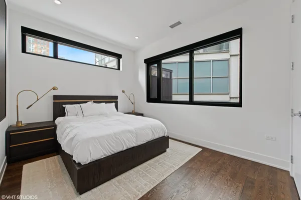 $6,500 | 668 North Kingsbury Street, Unit 507, Chicago, IL 60654