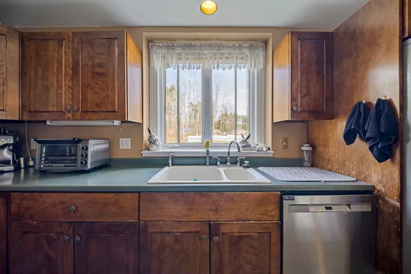 $639,000 | 13 Forest Park, Waterville, ME 04901