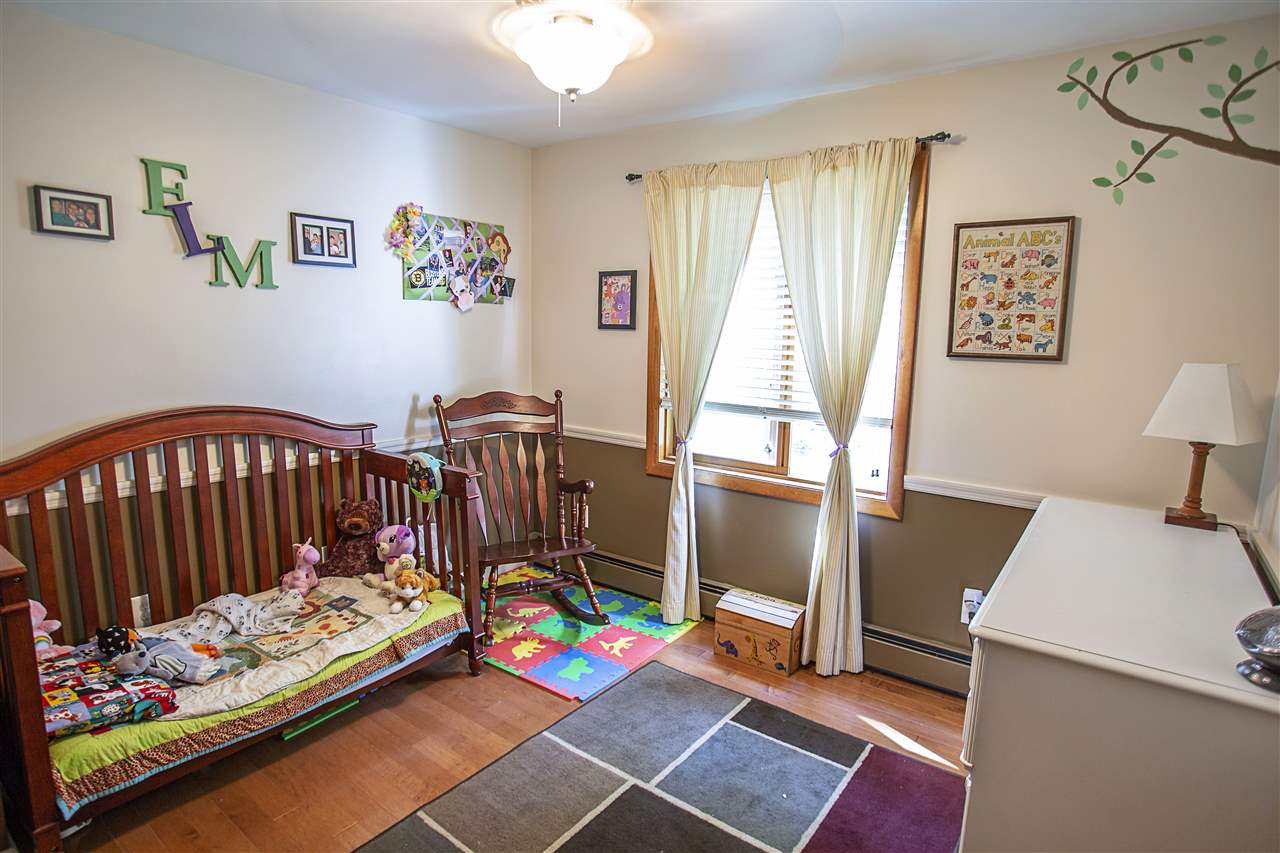 88 Frost Road Derry, NH 03038 - Photo 15 of 26