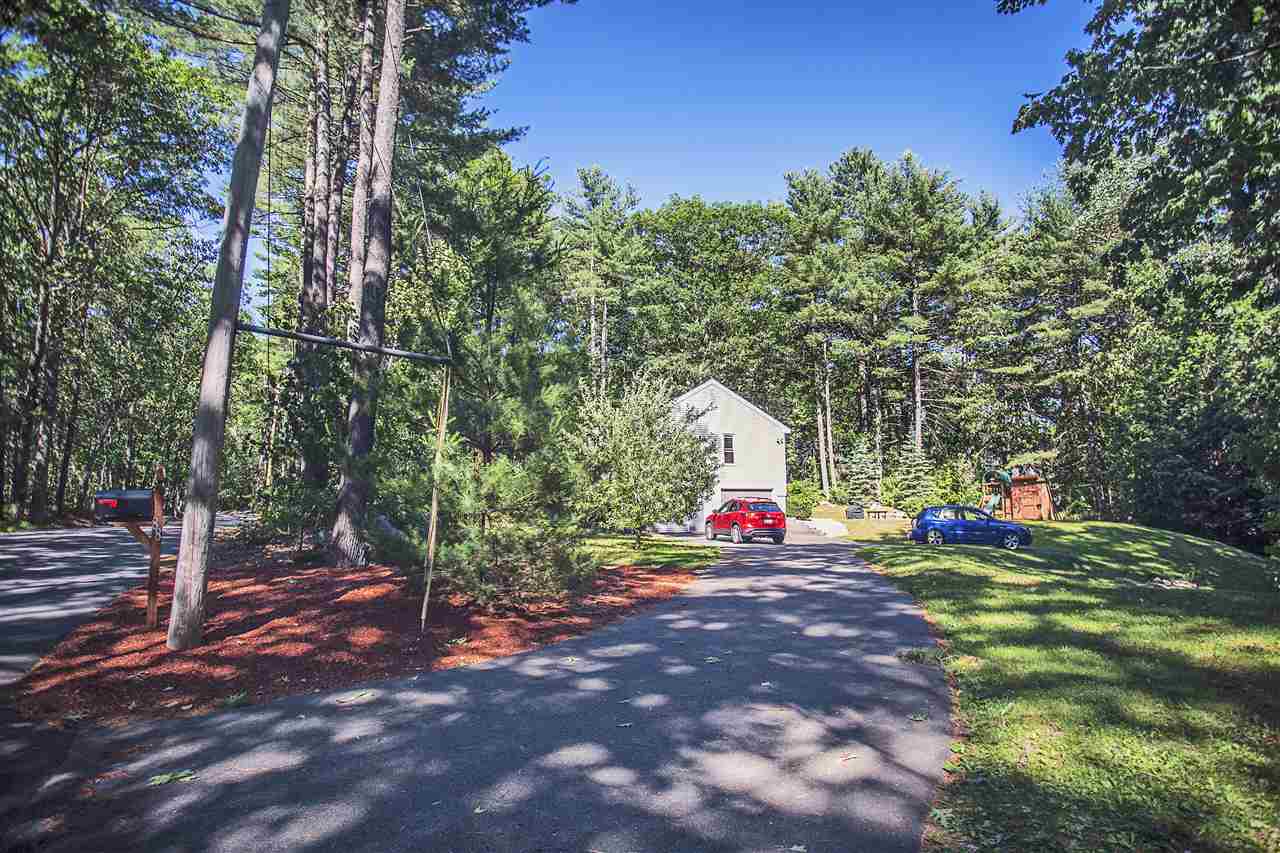 88 Frost Road Derry, NH 03038 - Photo 3 of 26