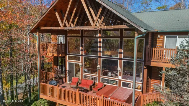 $1,100,000 | 1716 Smoky Hills Drive, Gatlinburg, TN 37738