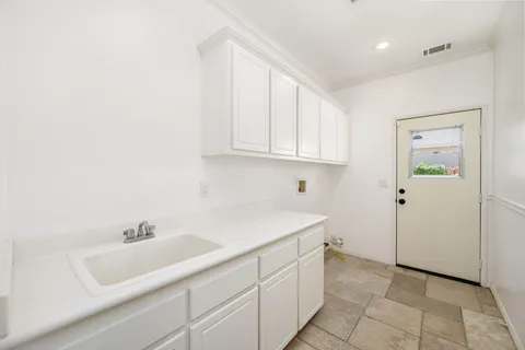 $1,075,000 | 13435 Canyon Crest Road, Yucaipa, CA 92399