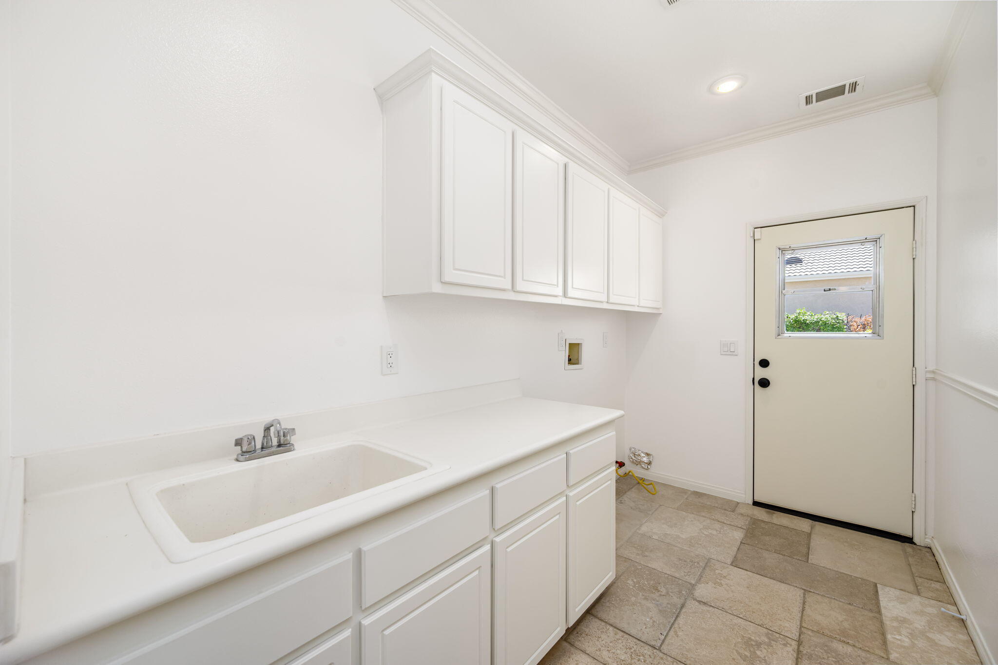 13435 Canyon Crest Road Yucaipa, CA 92399 - Photo 56 of 70 56-web-or-mls-GS_CanyonCrest_Miller_0726