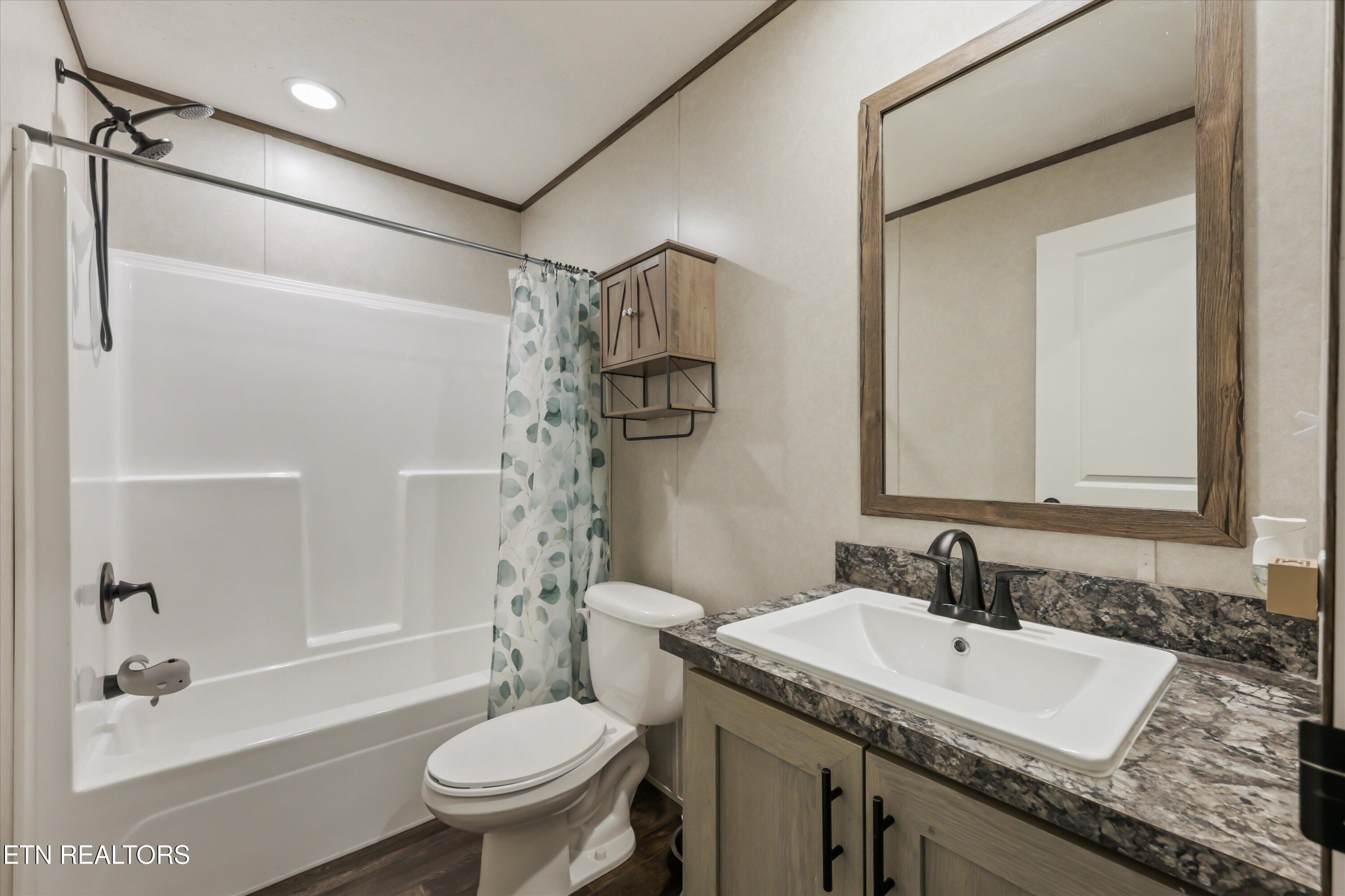 158 Frankfort Road Lancing, TN 37770 - Photo 31 of 46 33-158 Frankfort Rd16