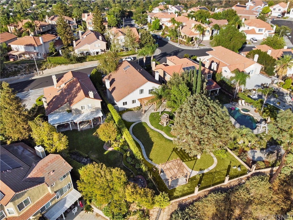 24609 Skyridge Drive Newhall, CA 91321 - Photo 55 of 60