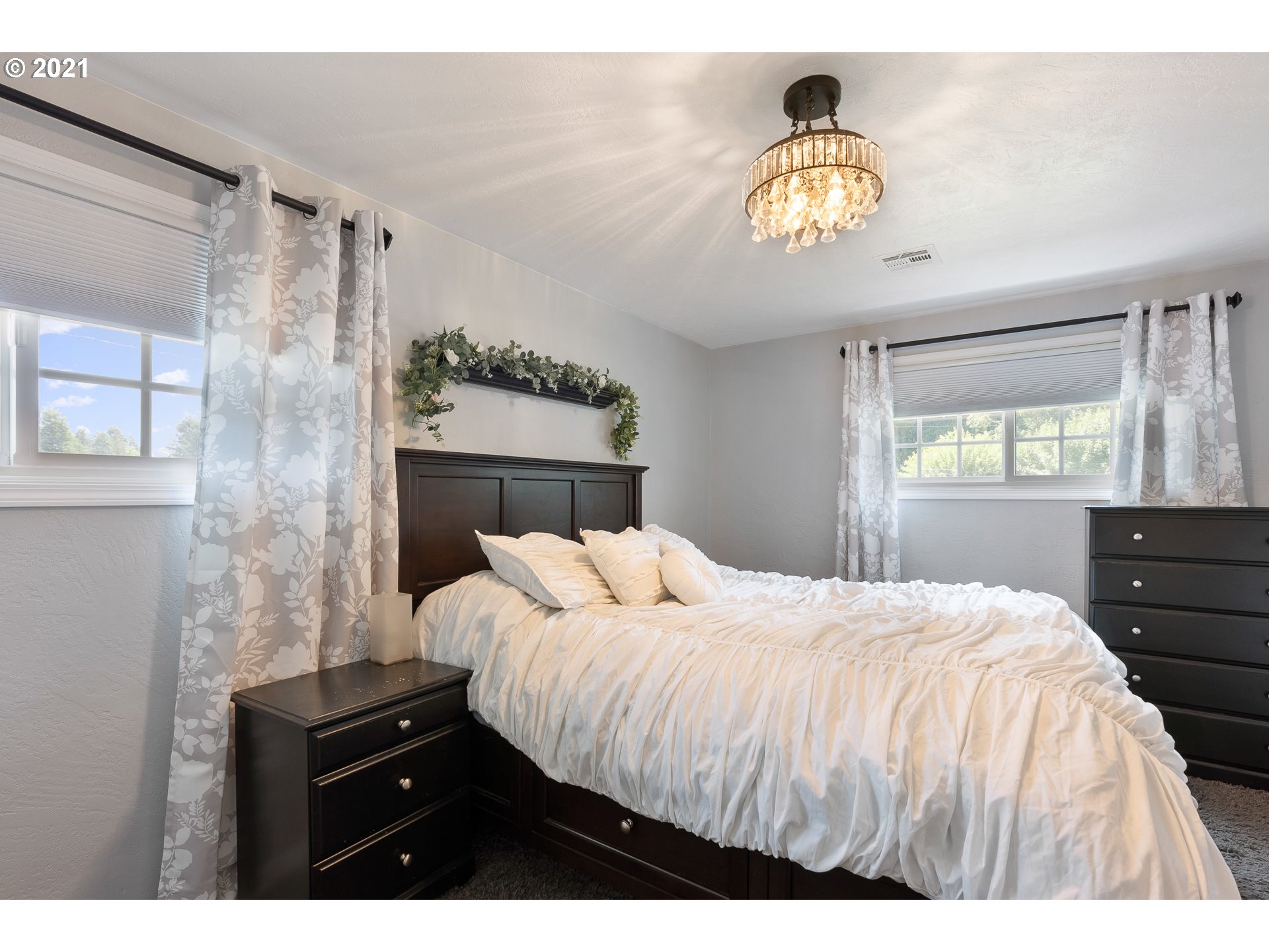 23785 Suttle Road Veneta, OR 97487 - Photo 11 of 32 Gallery Image 11