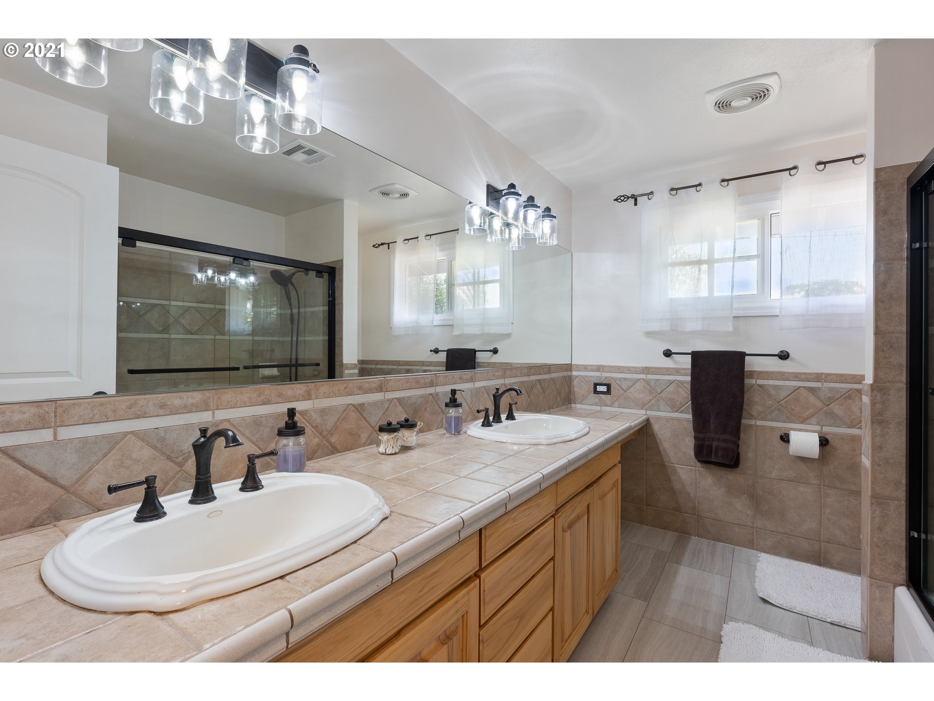 23785 Suttle Road Veneta, OR 97487 - Photo 17 of 32 Gallery Image 17