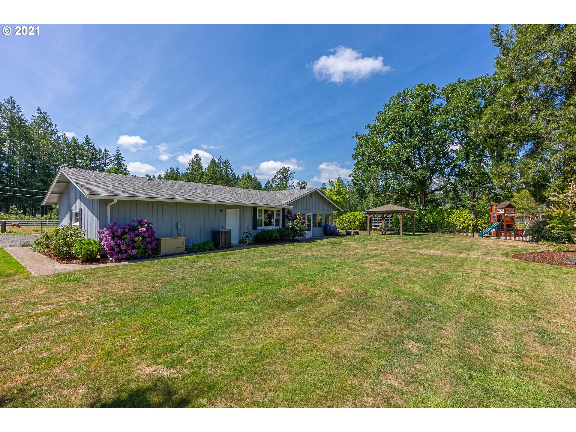 23785 Suttle Road Veneta, OR 97487 - Photo 20 of 32 Gallery Image 20