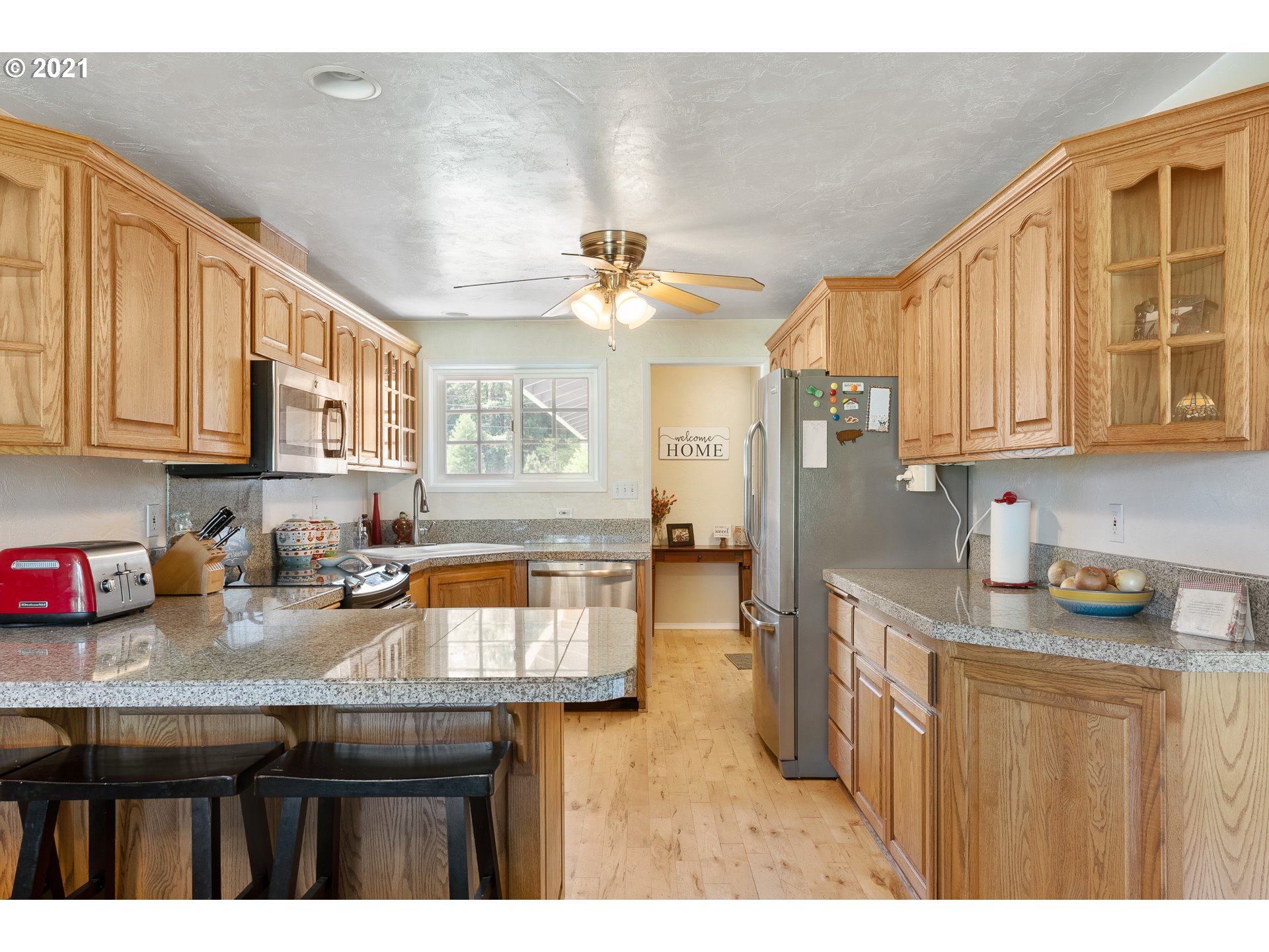 23785 Suttle Road Veneta, OR 97487 - Photo 8 of 32 Gallery Image 8